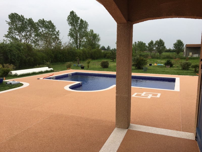 Revêtement plage piscine résine Toulouse